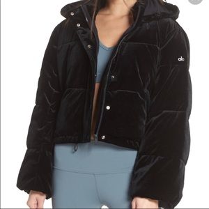 Alo Black Velvet Puffer